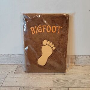 BIGFOOT Fuzzy Notebook Sasquatch Journal Sketchbook Diary Archie McPhee NEW